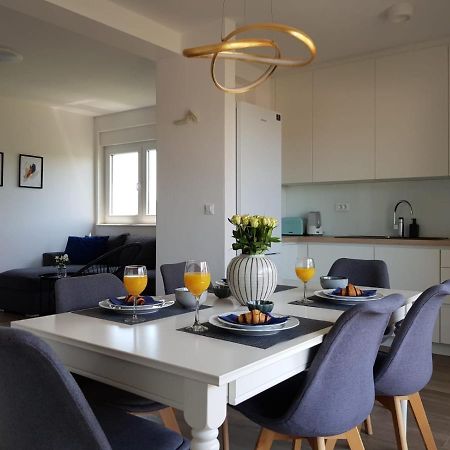 Vila Maslina-Apartman Br.4 Appartamento Zara Esterno foto